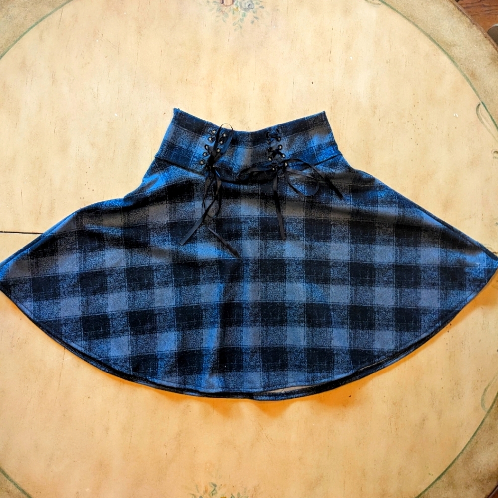 Plaid soft mini skirt